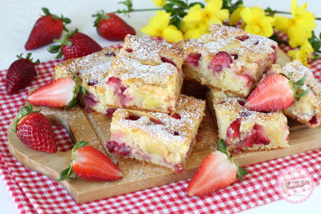 tarta de fresas y manzanas