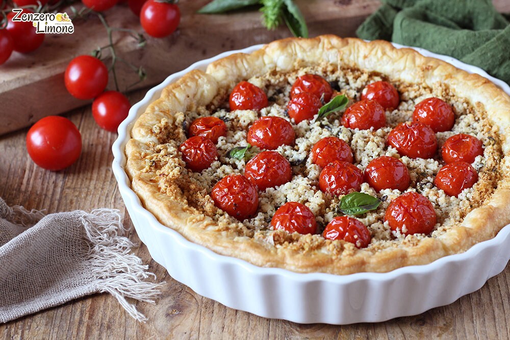 Tarta de tomates cherry con crumble aromático