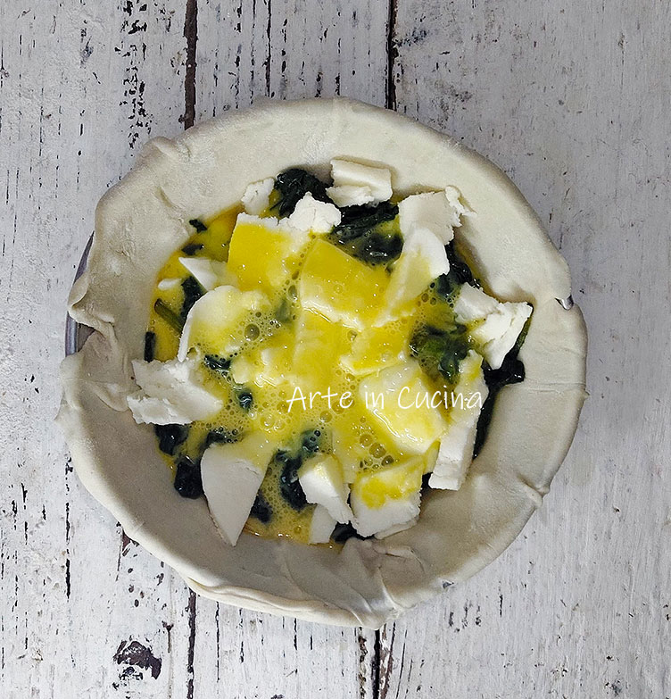 TARTA SALADA DE ESPINACAS Y PROVOLA en freidora de aire