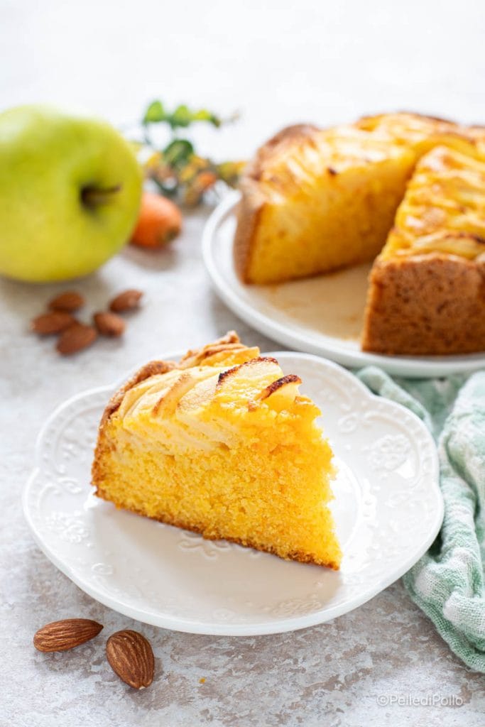 tarta de manzanas zanahorias y almendras