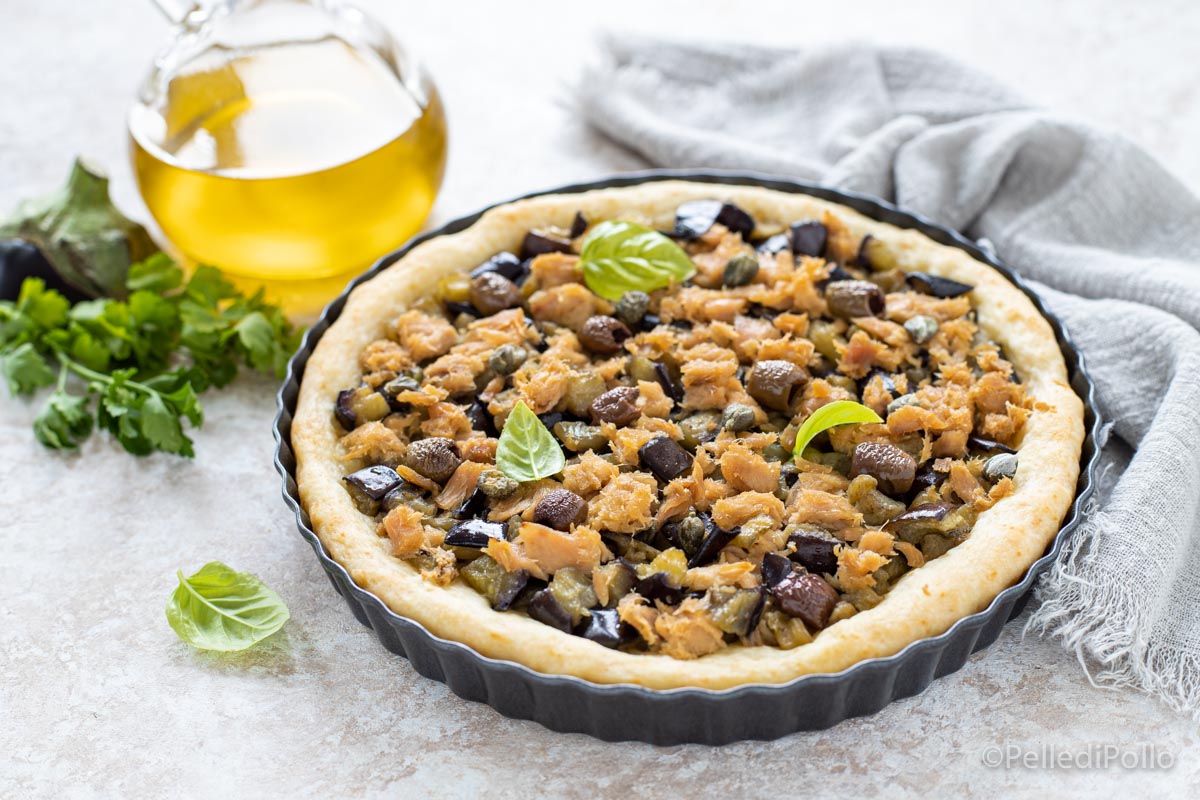 Tarta rústica con berenjenas y atún