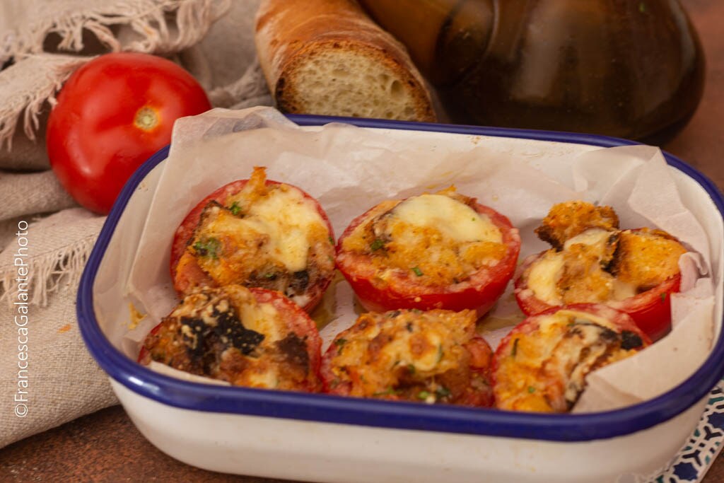 Receta de tomates rellenos con y sin horno
