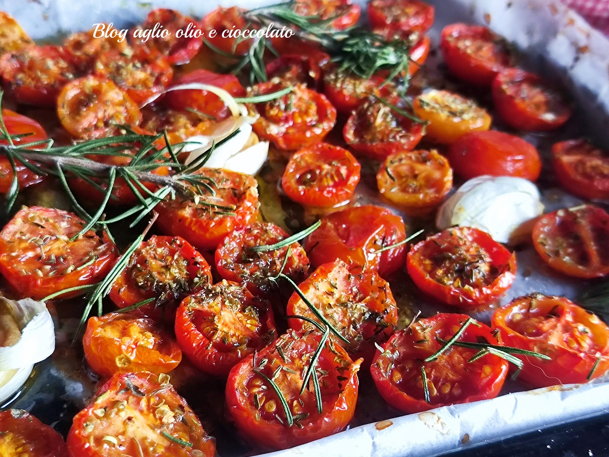 TOMATITOS CONFIT CARAMELIZADOS EN FREIDORA DE AIRE: RÁPIDOS Y SABROSOS