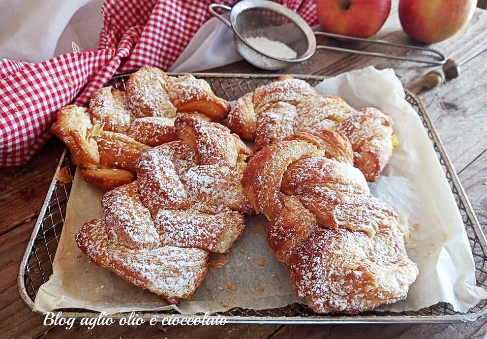 TRENZAS CON CREMA DE MANZANAS