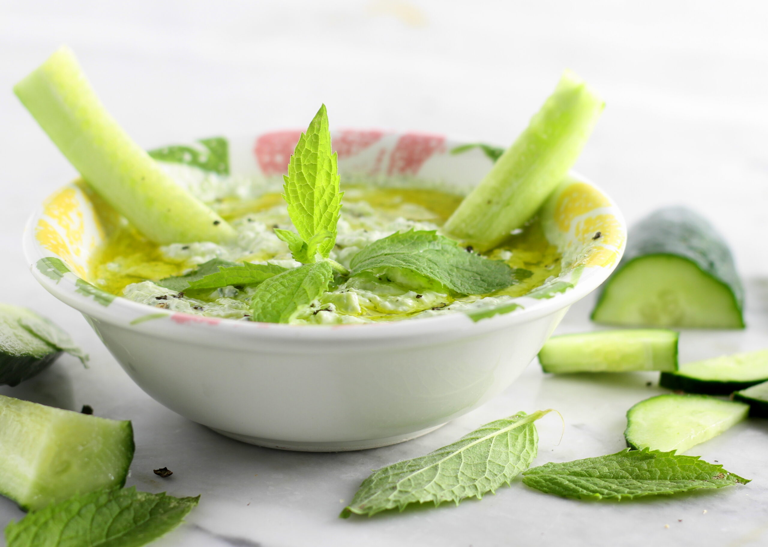 Tzatziki una salsa de yogur