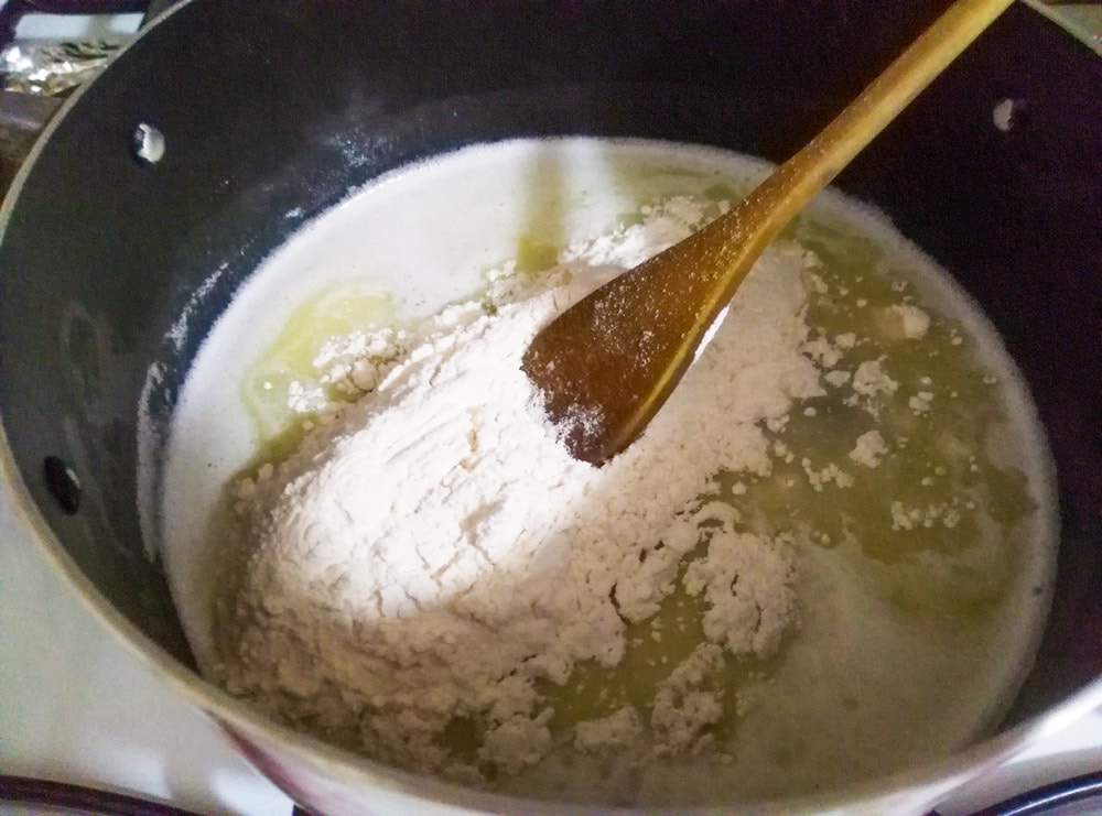 zeppole-2.jpg