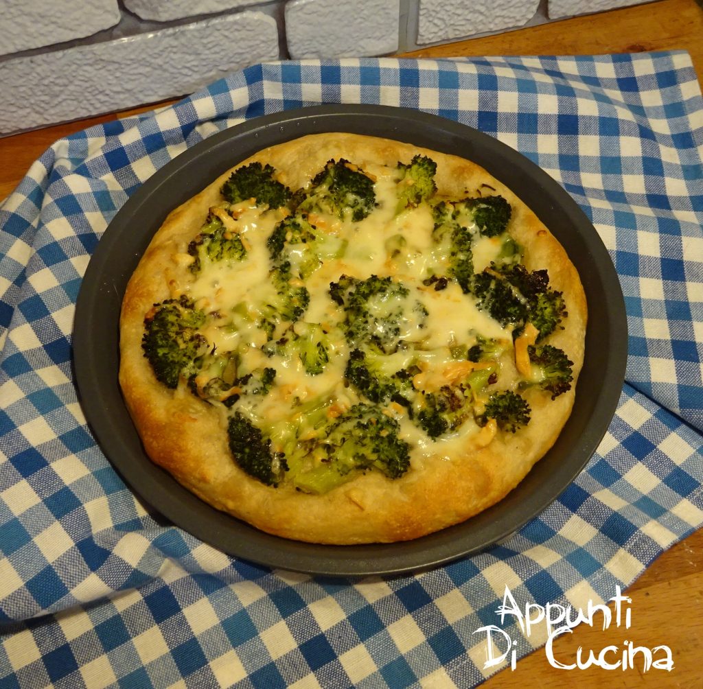 Focaccia broccoli y scamorza ahumada