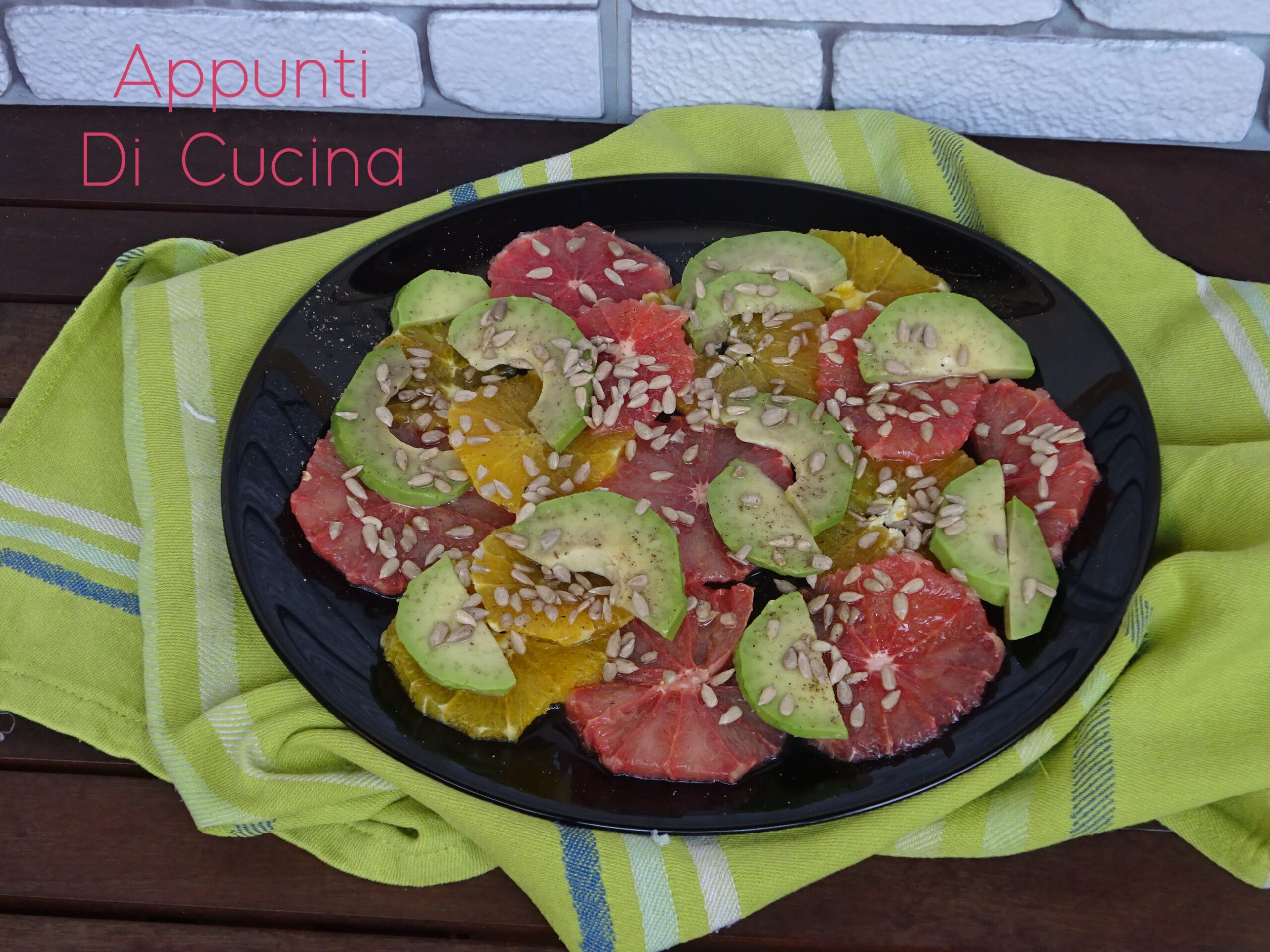 ENSALADA DE NARANJA, POMELO Y AGUACATE