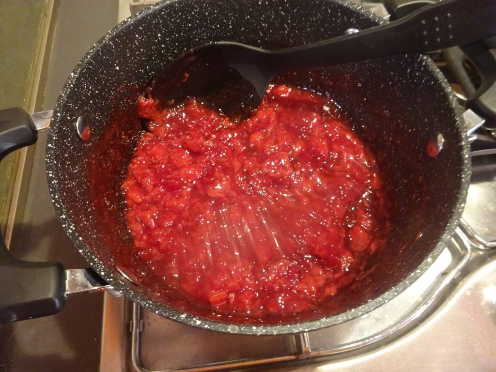 Cheesecake con compota de fresas