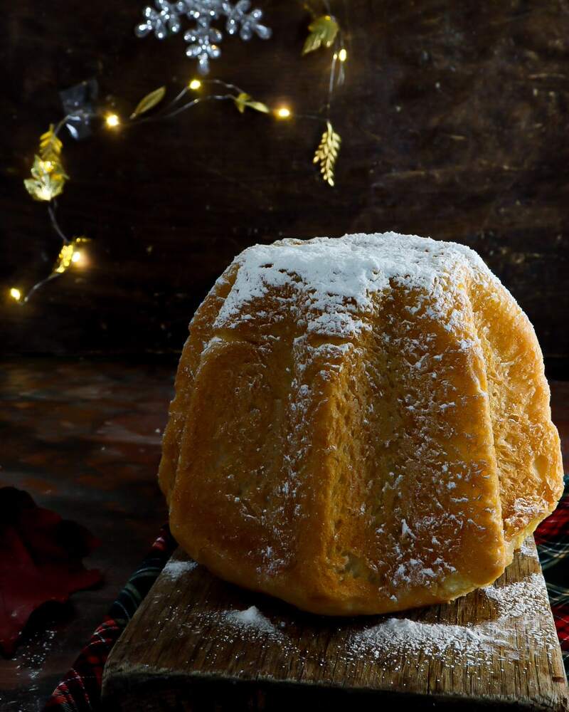 PANDORO HOJALDRADO Y MASA MADRE