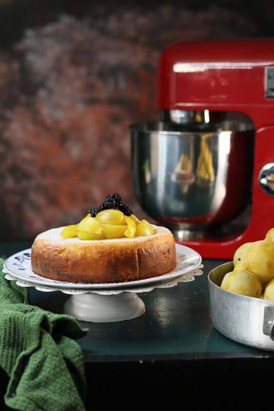 PASTEL DE CIRUELAS SUAVE, HÚMEDO Y FÁCIL DE HACER