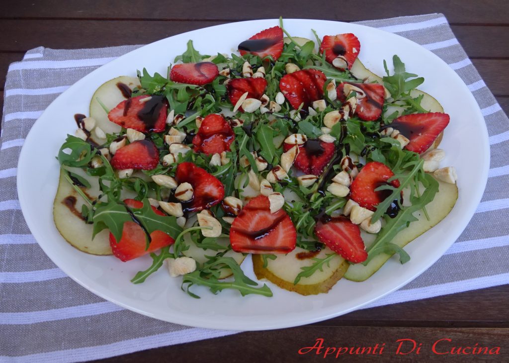 Ensalada de peras y almendras