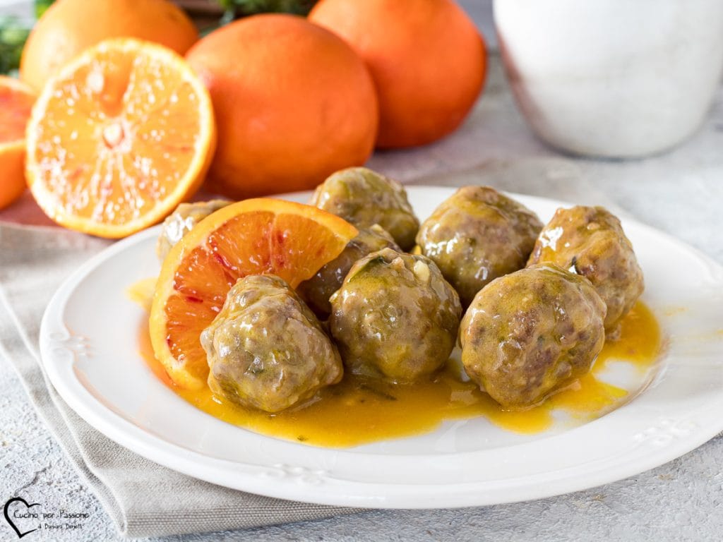 Albóndigas a la naranja