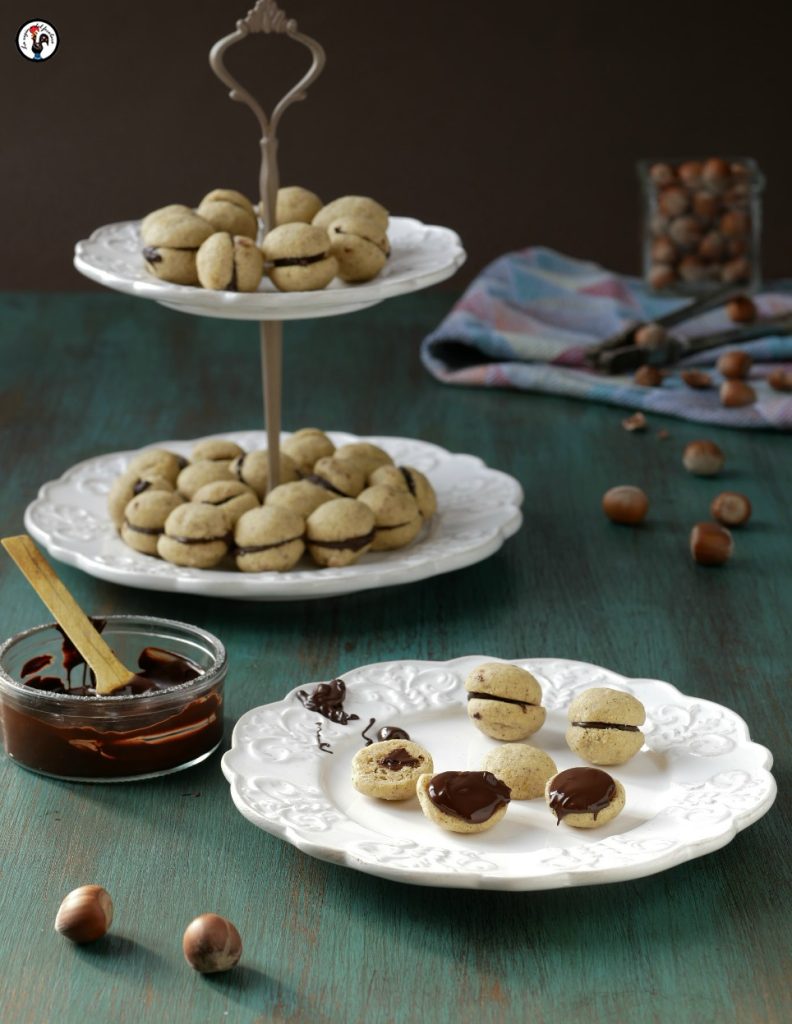 Baci di dama con avellanas