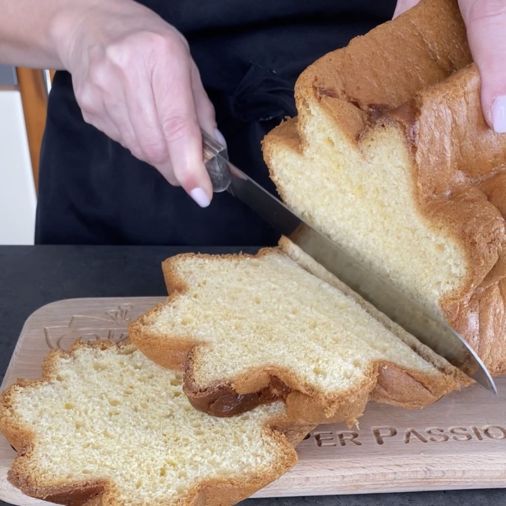 Bolitas de pandoro con nutella