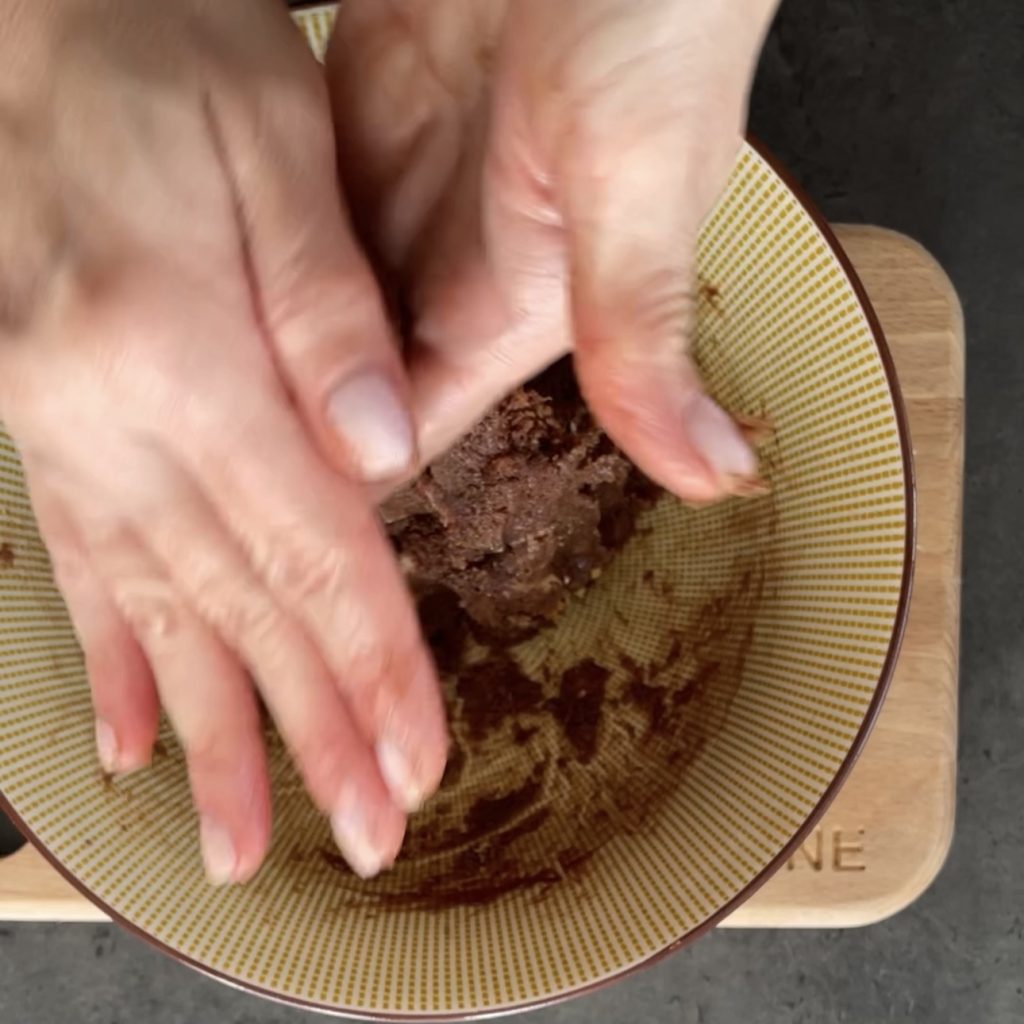 Bolitas de pandoro con nutella