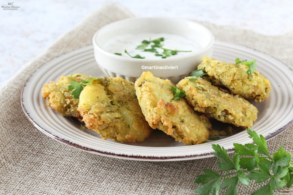 Buñuelos de garbanzos y patatas