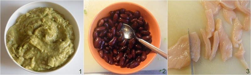 preparar el guacamole para el burrito