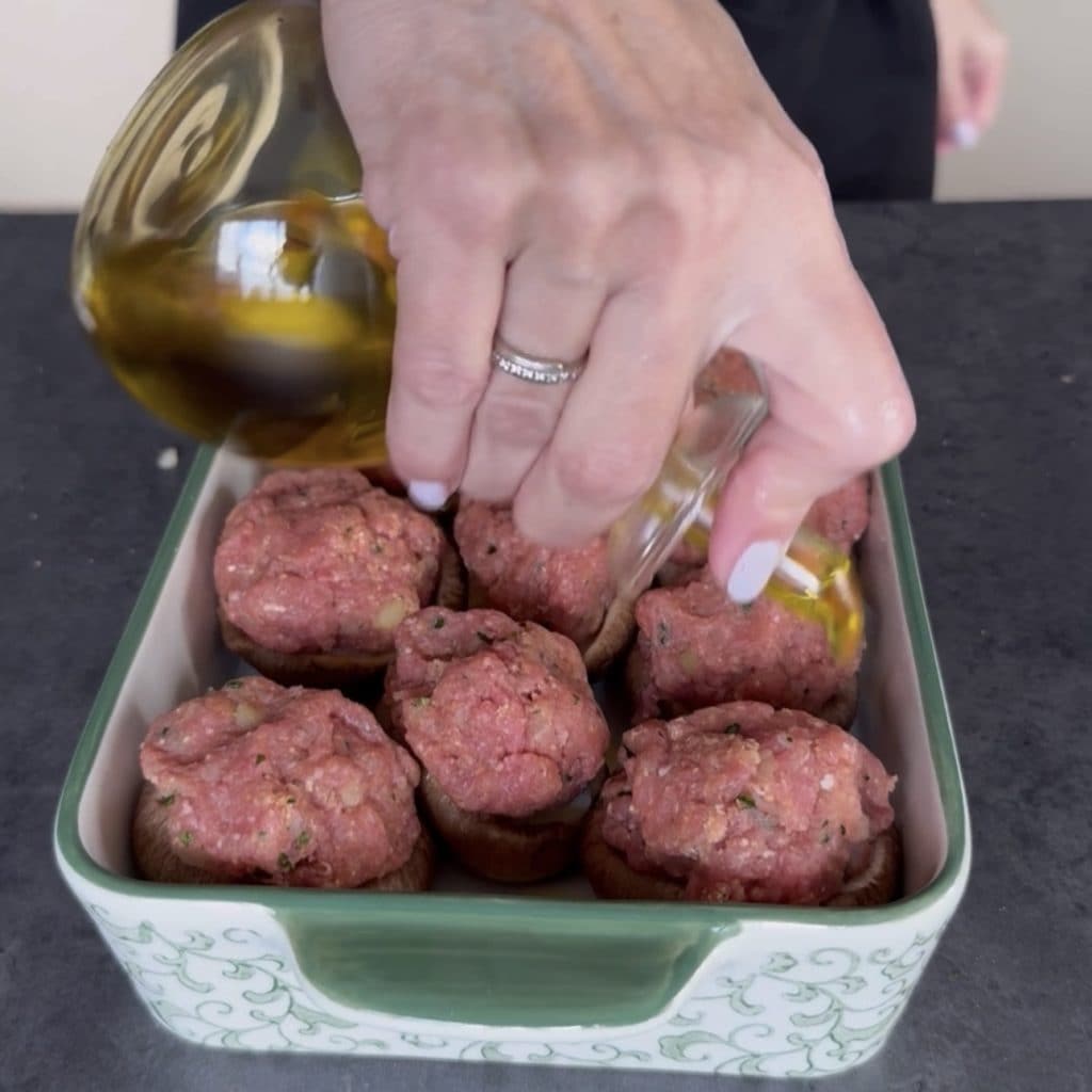 Champiñones rellenos al horno