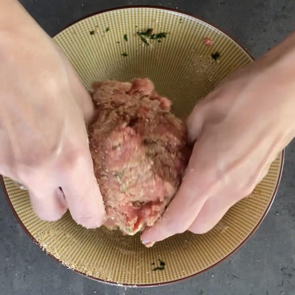 Champiñones rellenos al horno