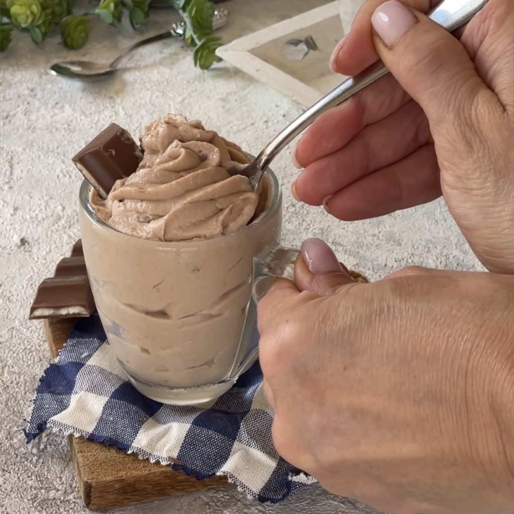 Crema kinder chocolate