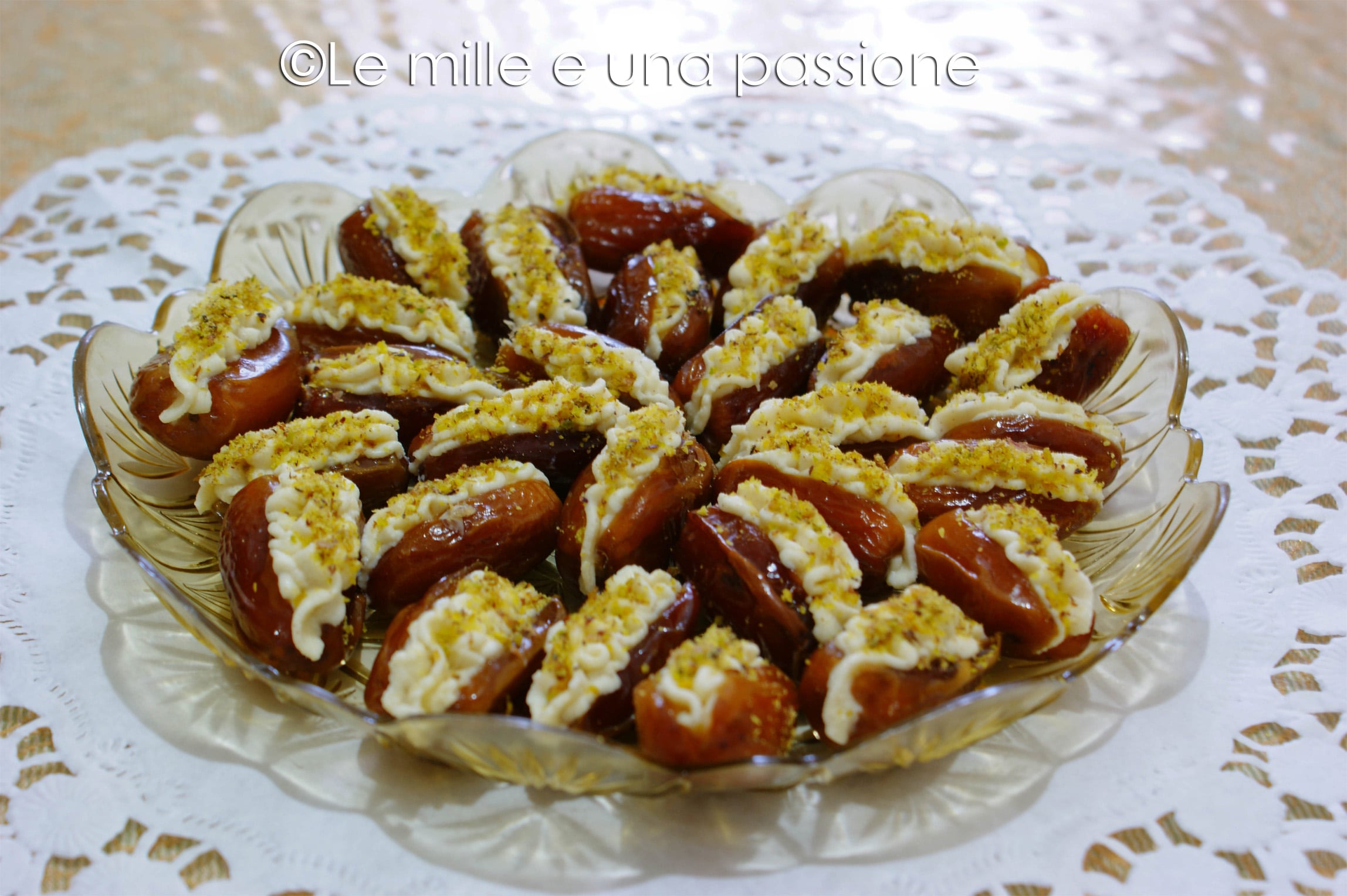 Dátiles rellenos de mascarpone: un capricho rápido para Nochevieja