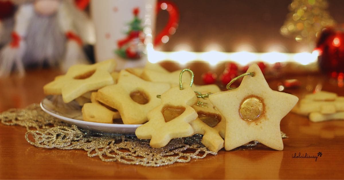 Galletas de Navidad efecto cristal: la receta fácil y espectacular