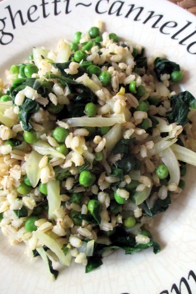 Ensalada de cebada con verduras y guisantes, Come senza Panza