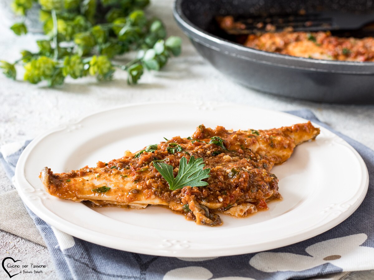 FILETES DE DORADA A LA SARTÉN CON TOMATES SECOS