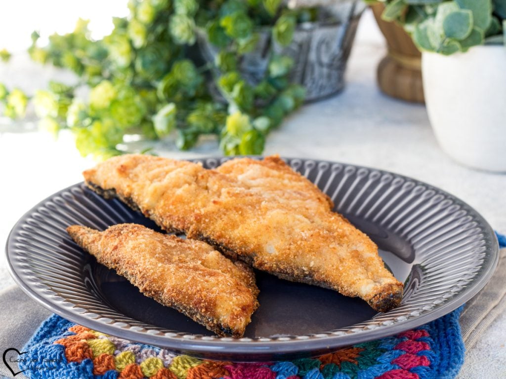 Filetes de dorada empanados al horno