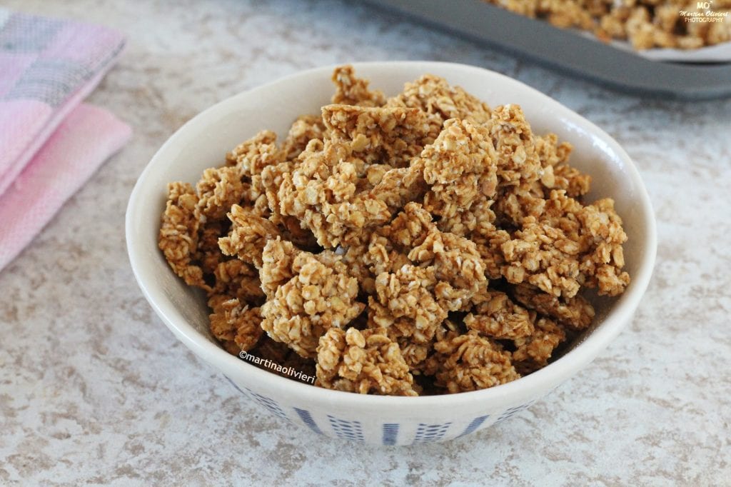 Granola con mantequilla de cacahuete