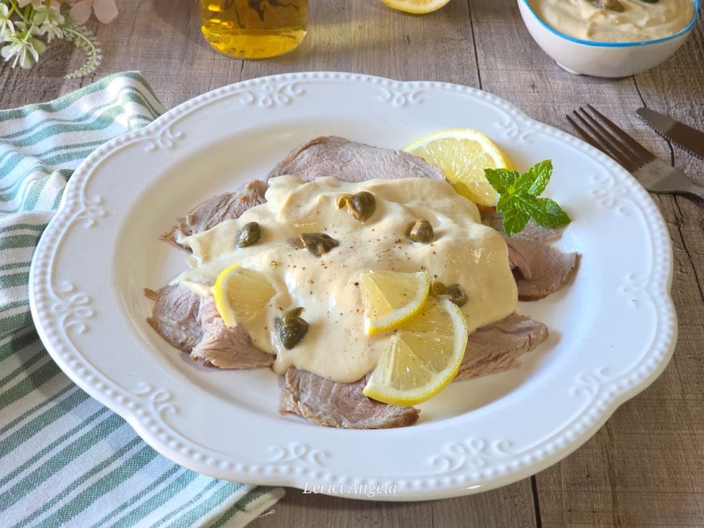 Ternera en salsa de atún a la antigua