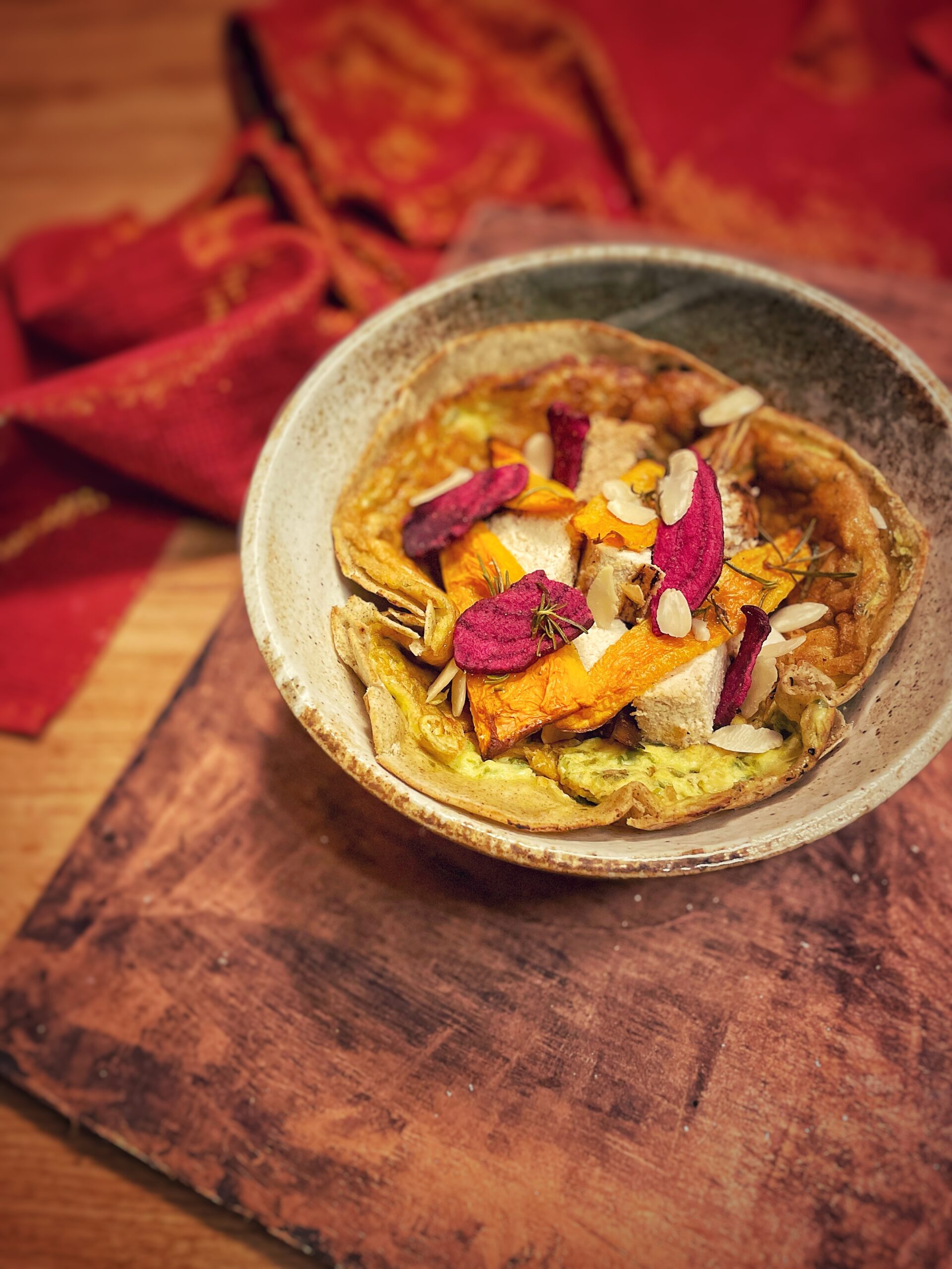 Piadifrittata Bowl vegetal low FODMAP: calabaza, berenjenas al miso y tofu