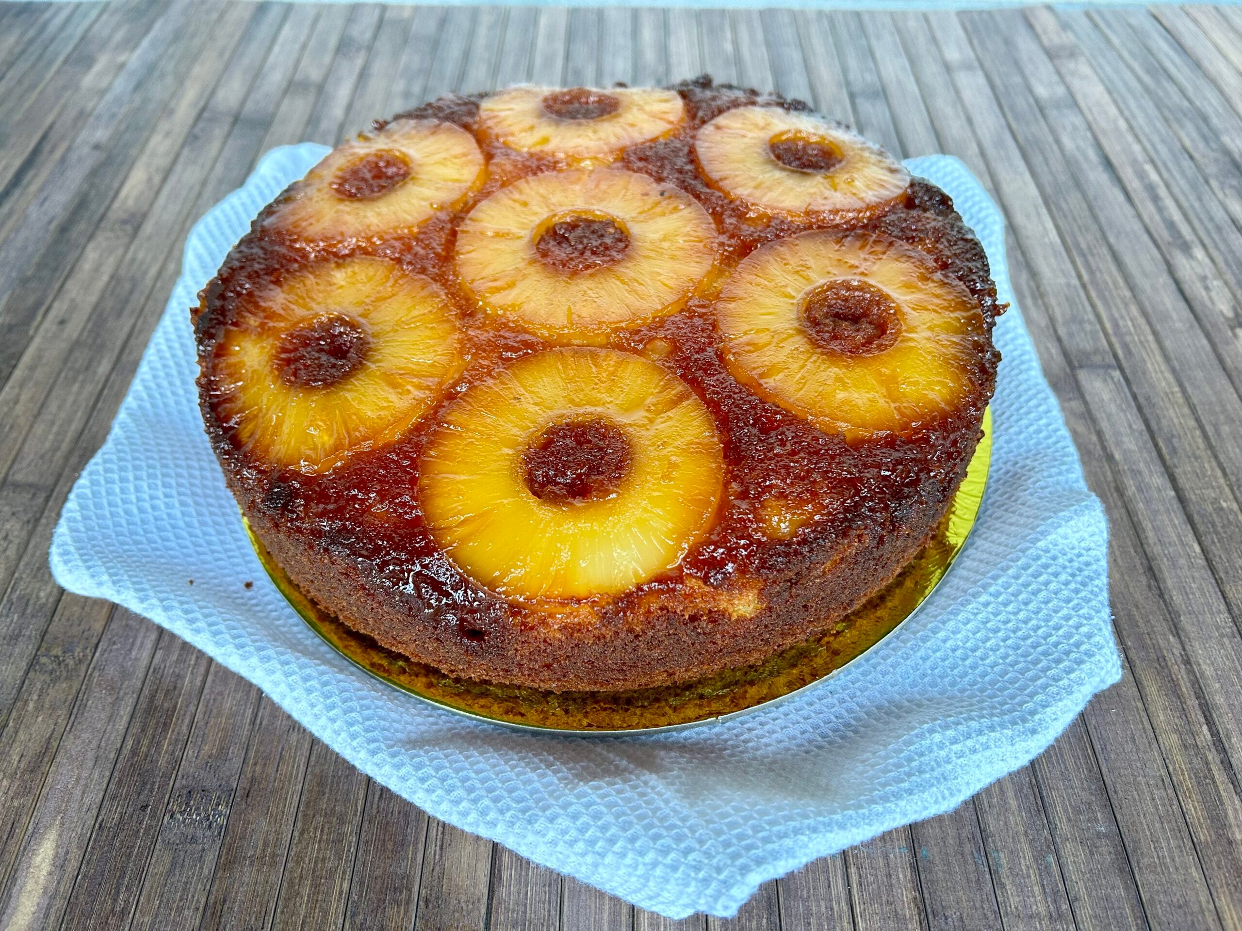 Tarta invertida de piña sin mantequilla