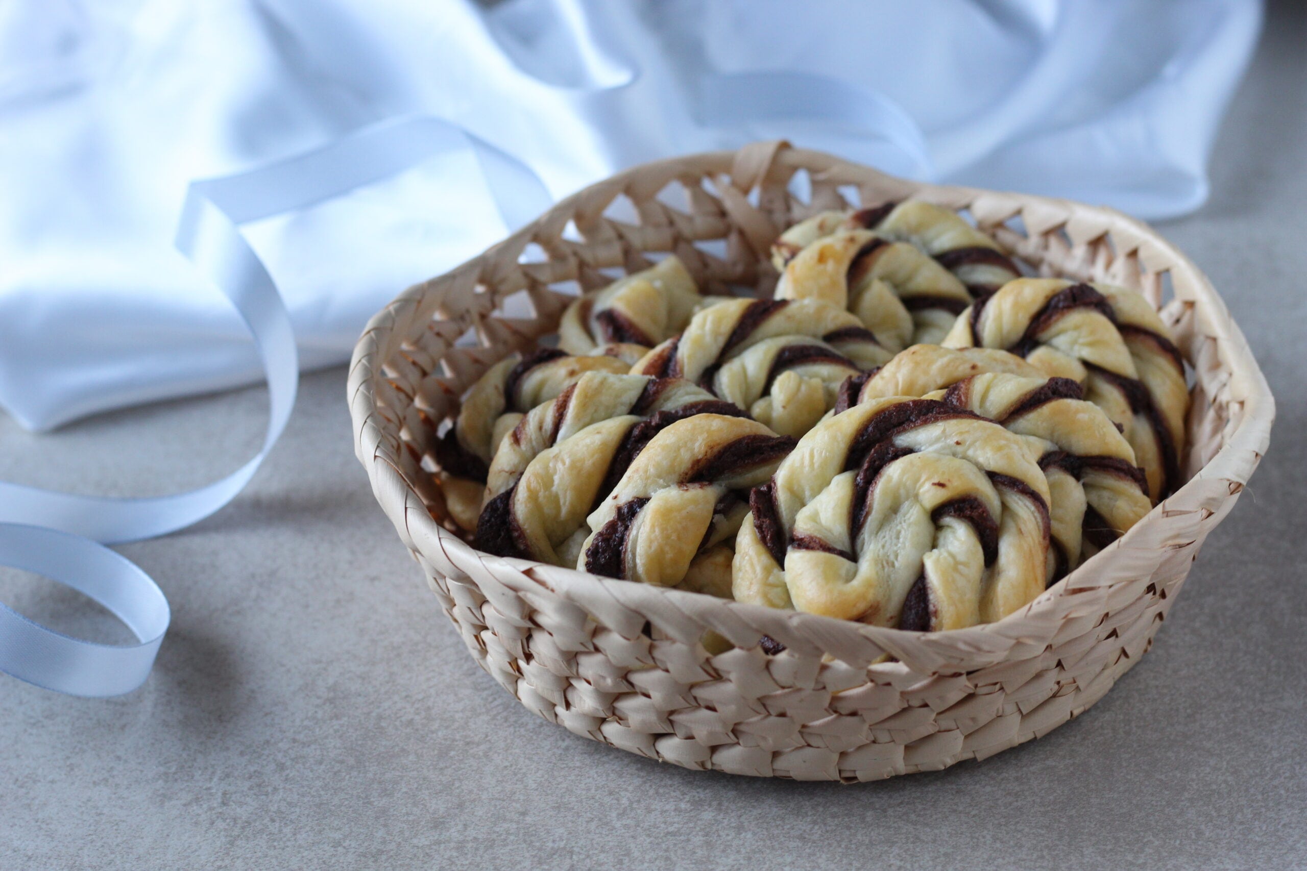 Rollitos de hojaldre con Nutella