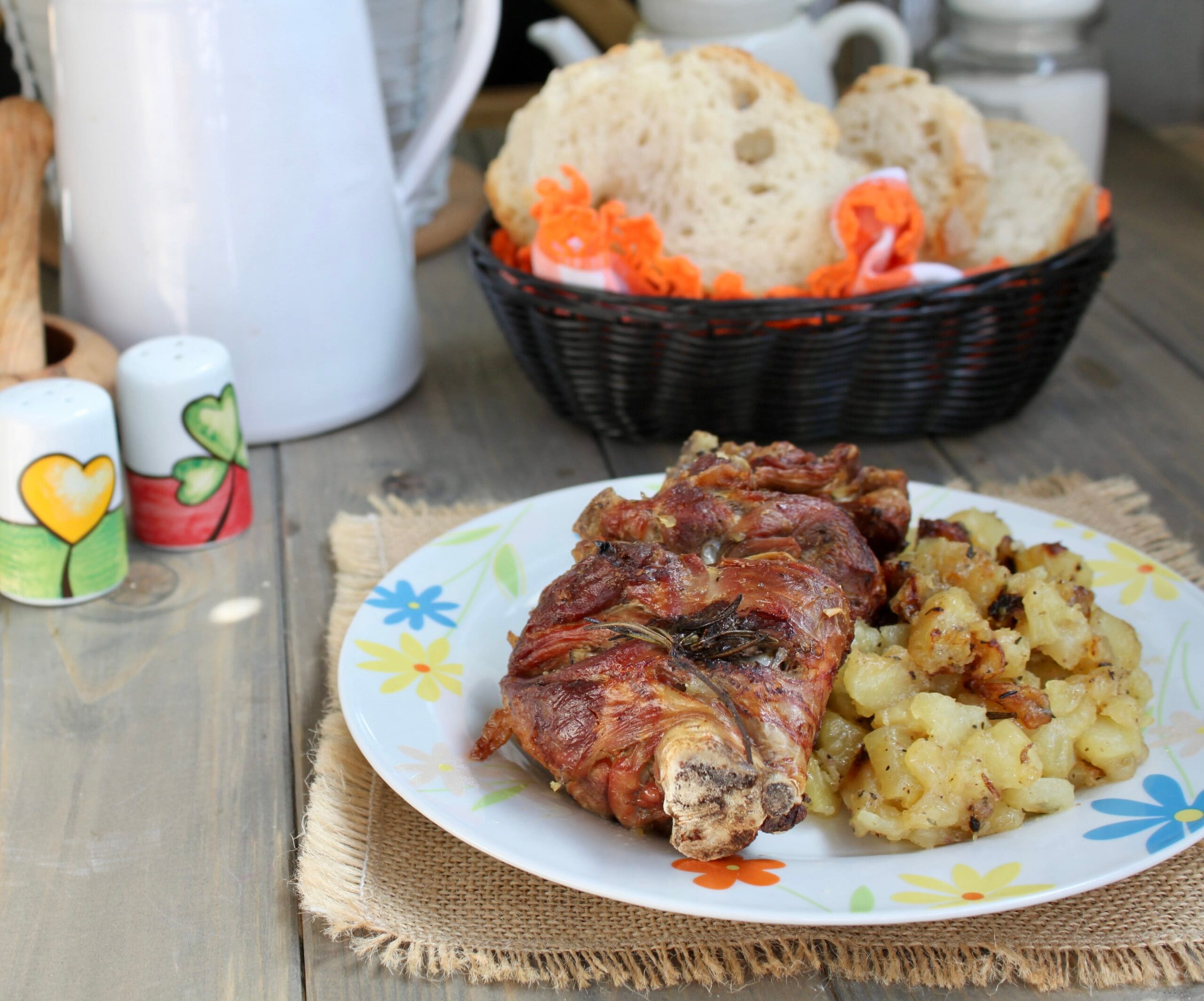 Cordero lechal al horno con patatas