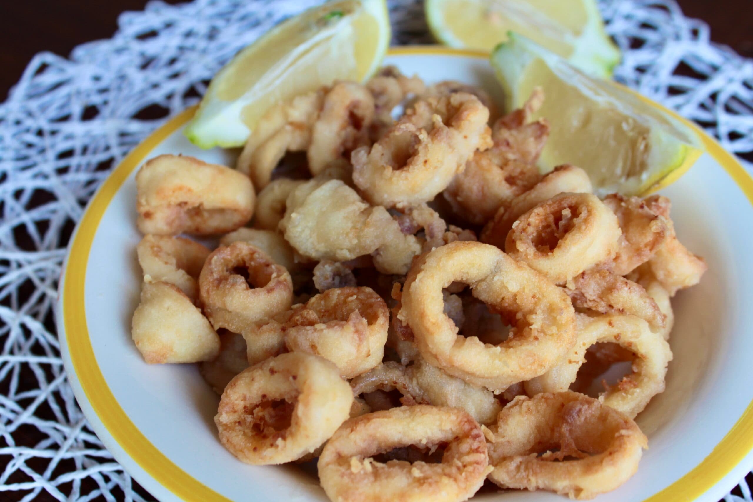 Calamares fritos crujientes y dorados: la receta perfecta