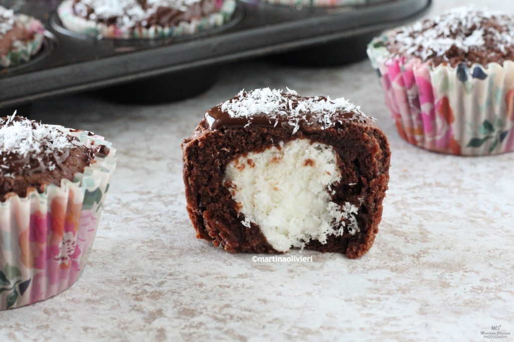 Muffin de coco y chocolate