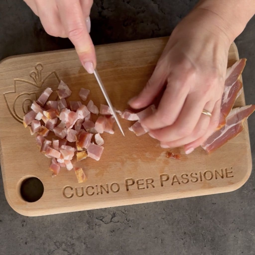 Pasta guisantes y panceta