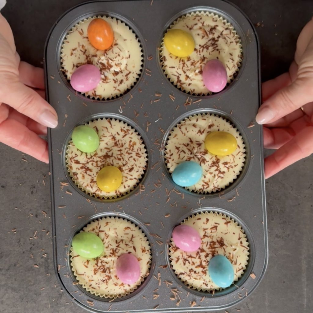 Pastelitos de chocolate rápidos para Pascua