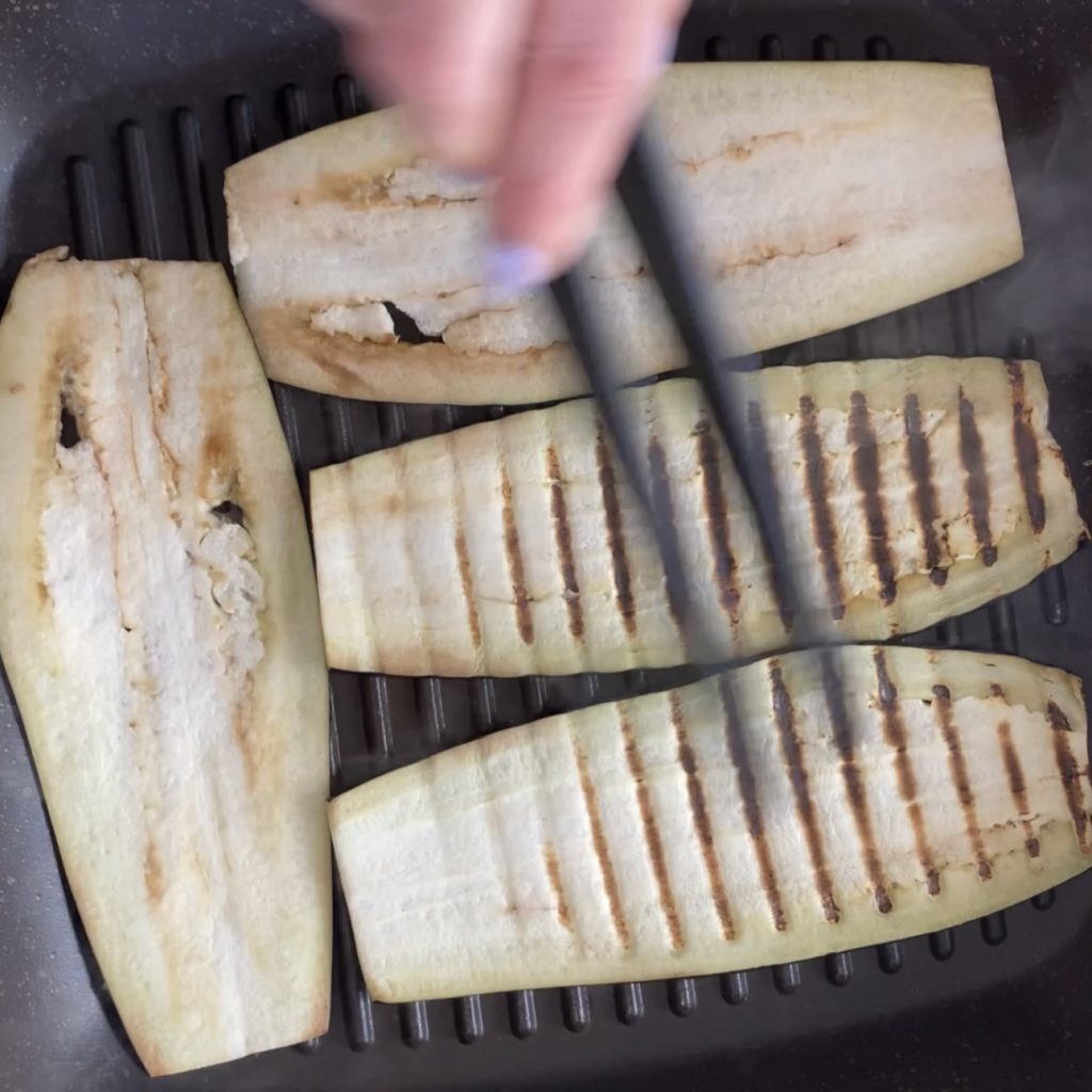 rollitos con berenjenas a la parrilla