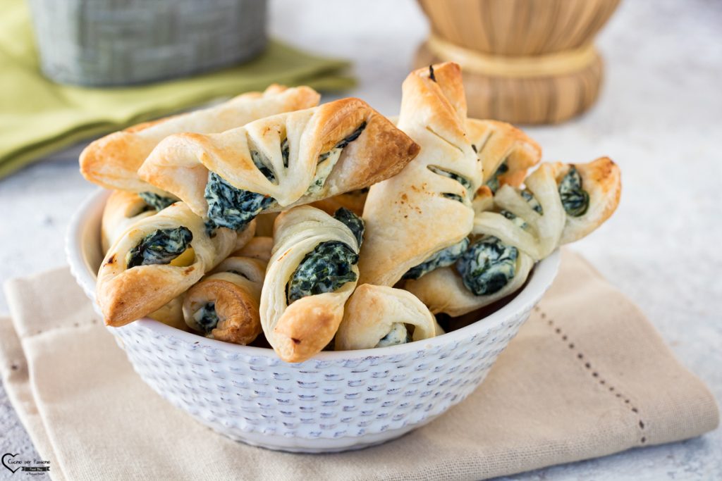 Rústicos de ricotta y espinacas