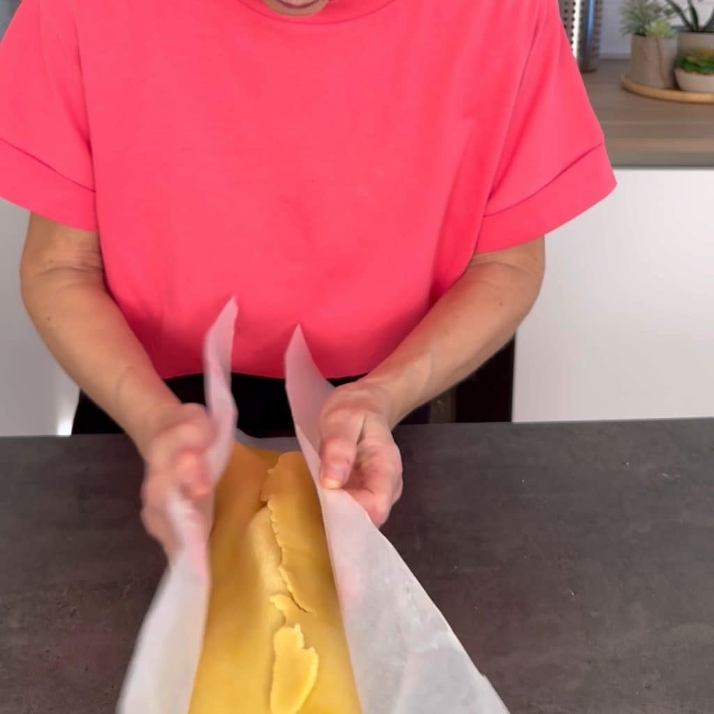 Strudel de manzana con pasta quebrada