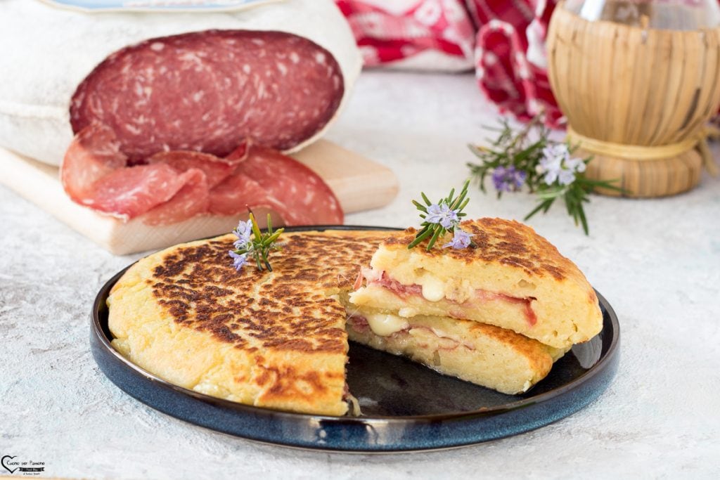 Tarta de patatas en sartén con salame Bellafesta Light Clai