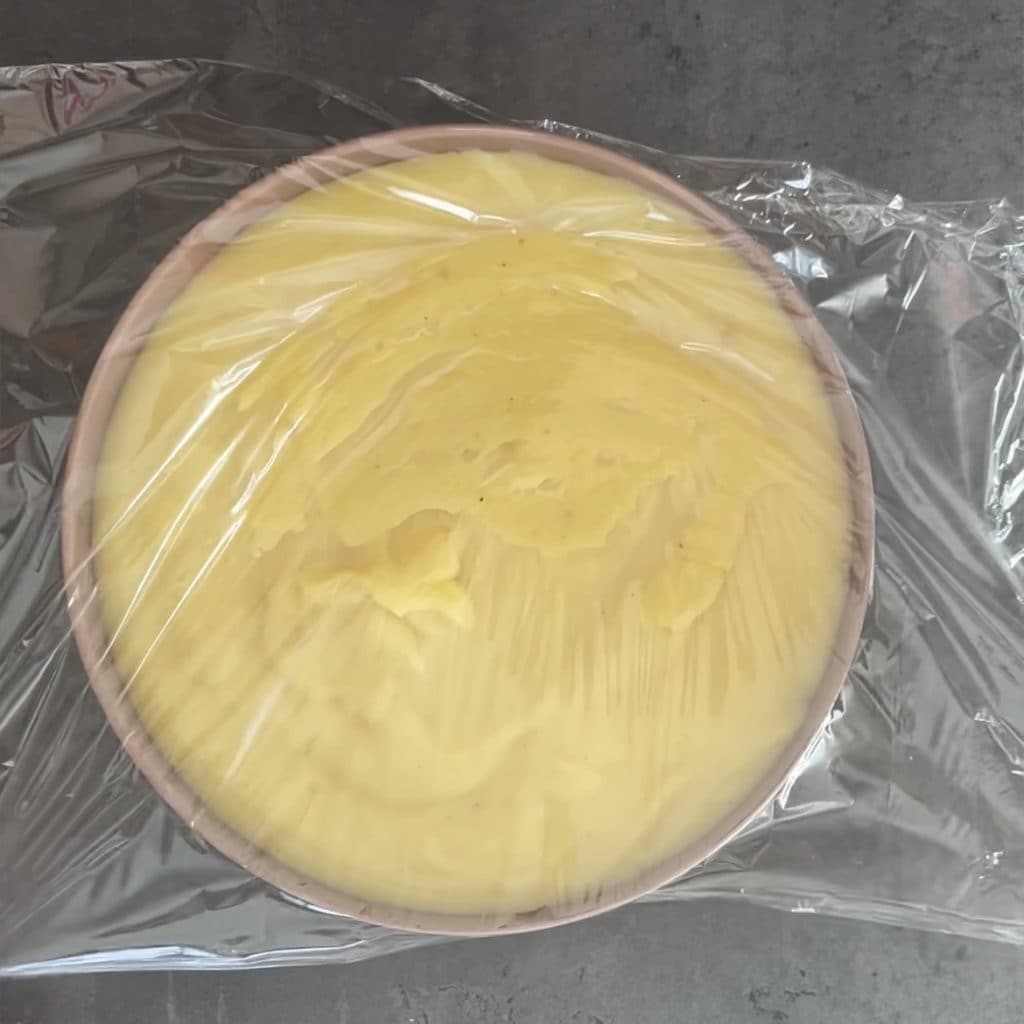 Tarta fría pavesini y nutella