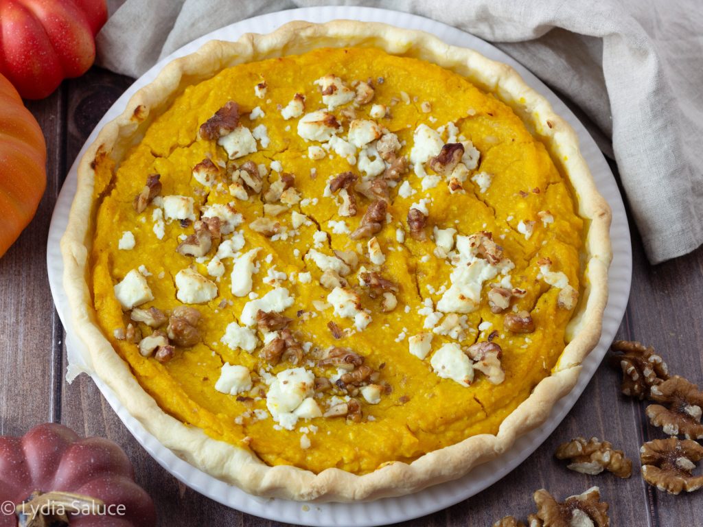 Tarta salada con calabaza y feta