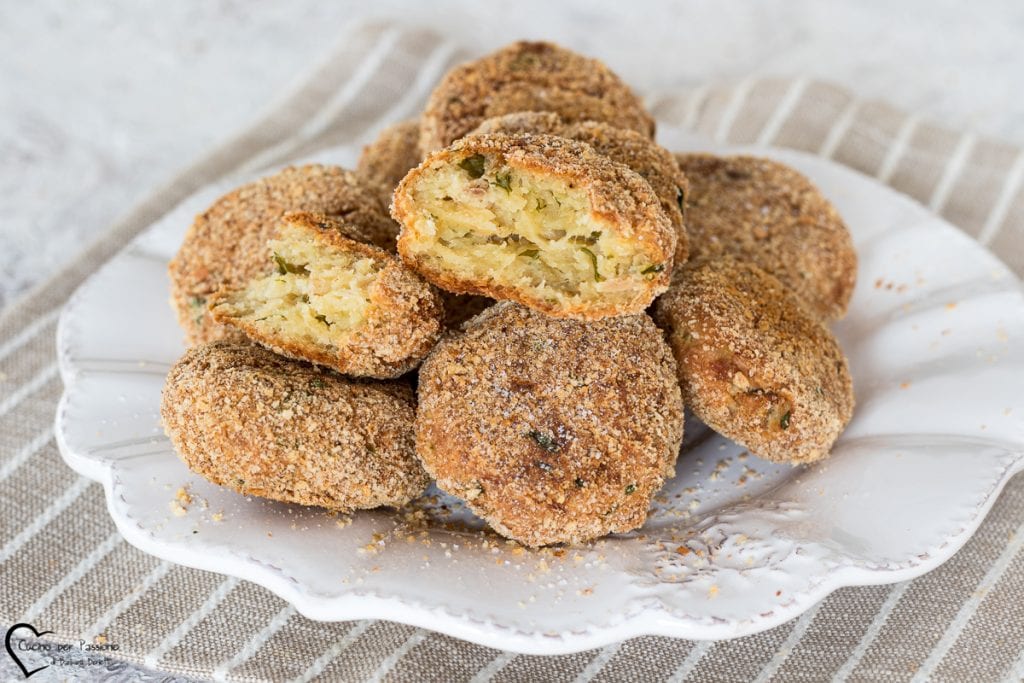 albóndigas de atún al horno