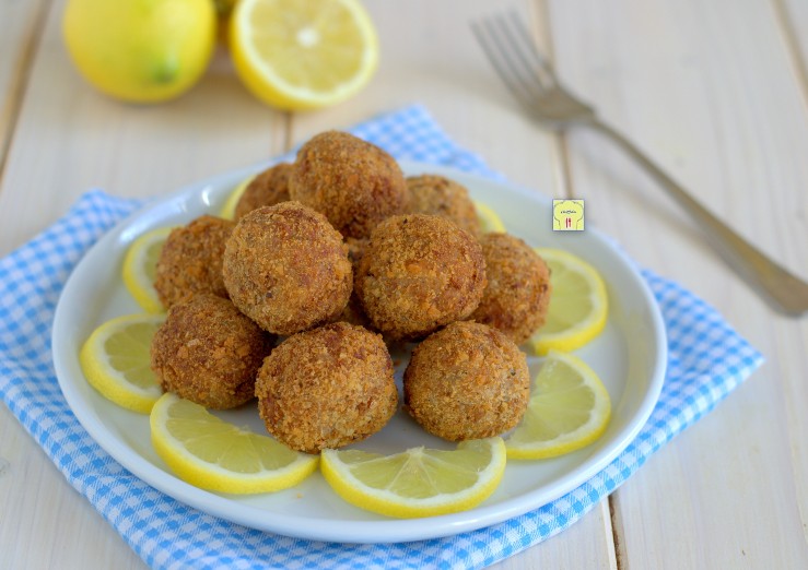 Albóndigas de atún al limón
