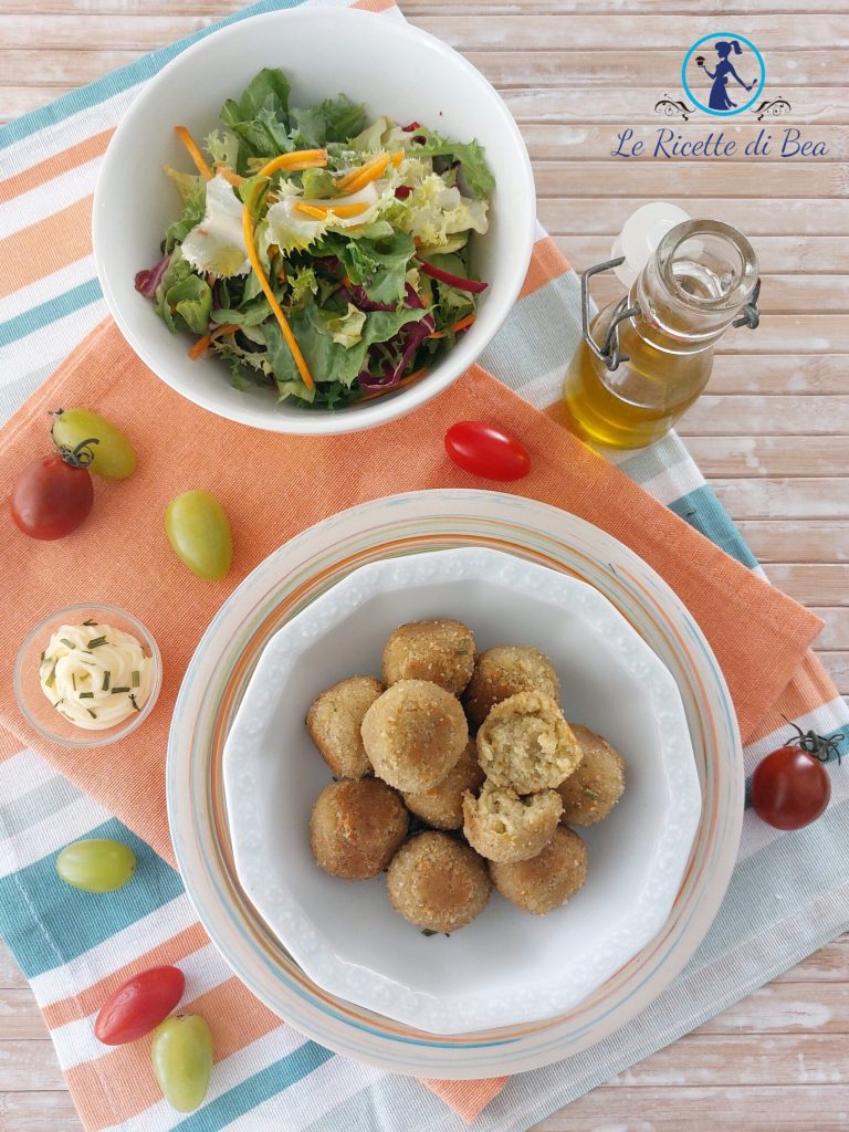 albóndigas de garbanzos en sartén