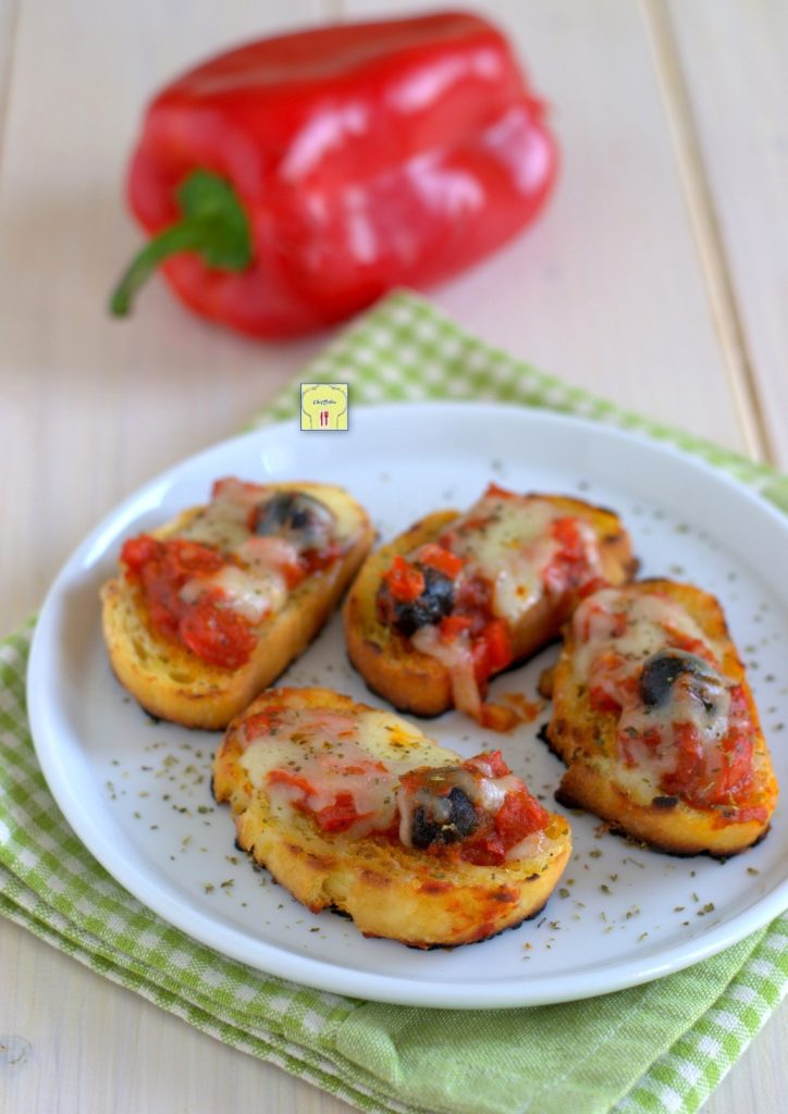 bruschettas con pimientos y mozzarella gp